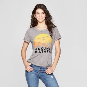 NEW Disney Lion King No Worries Simba Graphic Tee Shirt Women’s Size M Medium